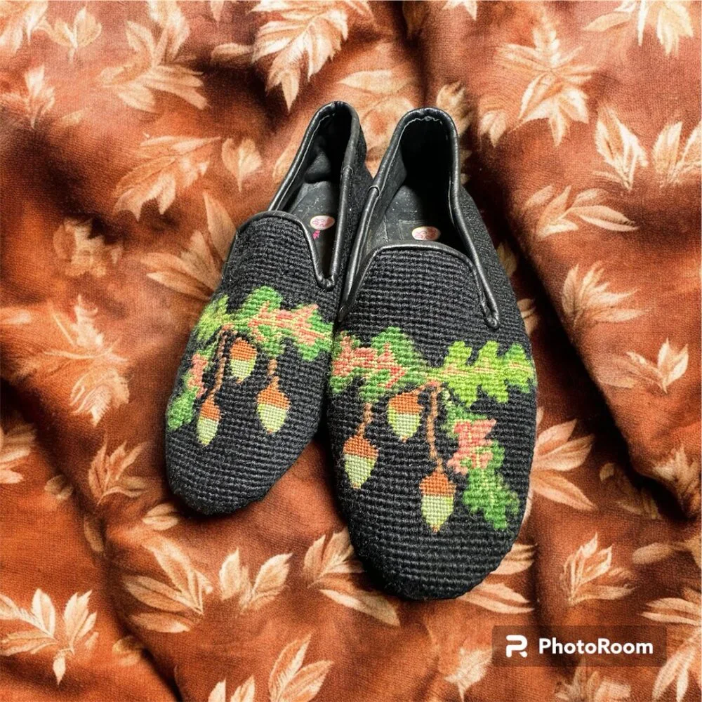 By Paige size 7 hand stitched black wool needlepoint leather loafers